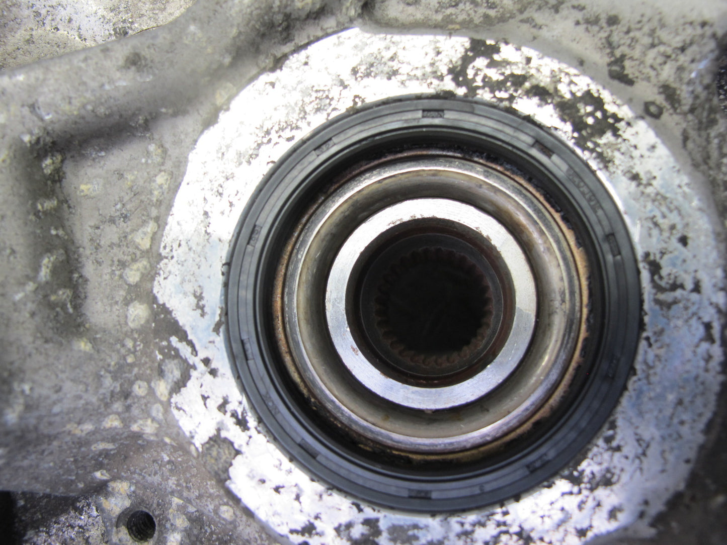 86-91 Mazda RX7 FC3S 5LUG Rear Right Spindle Knuckle Wheel Hub Bearing OEM