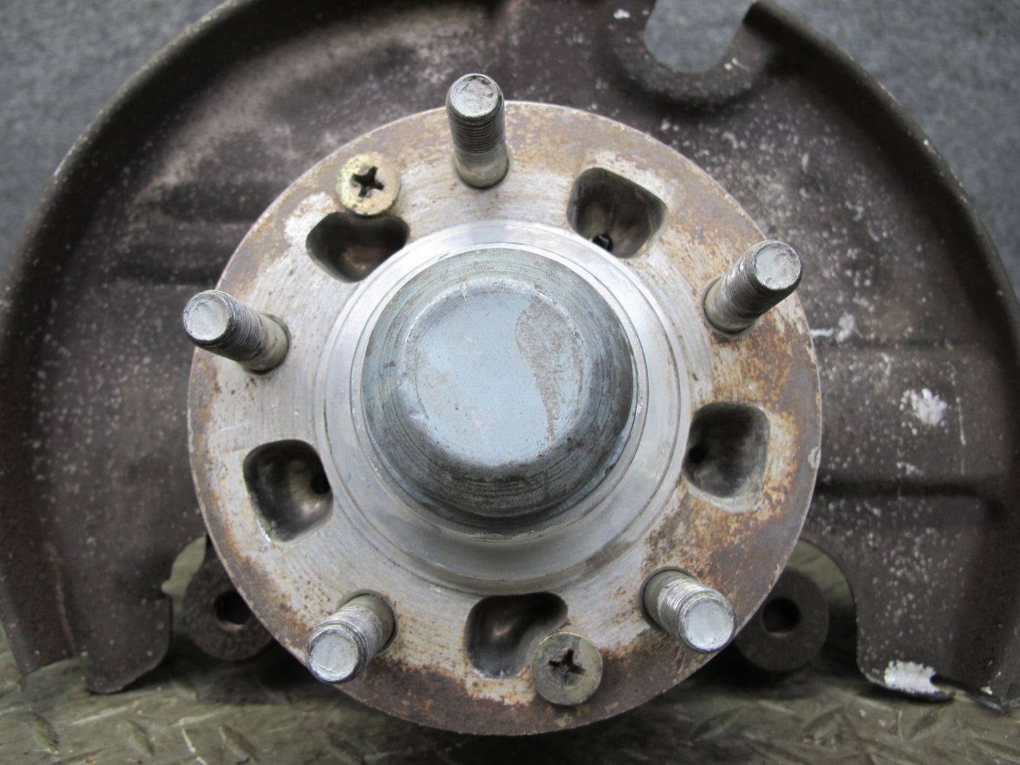86-91 Mazda RX7 NON Turbo 5LUG Front Right Spindle Knuckle Wheel Hub Bearing OEM