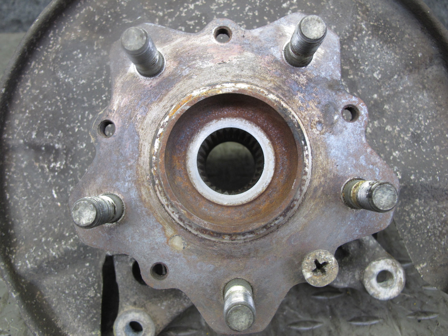 86-91 Mazda RX7 FC3S 5LUG Rear Left Spindle Knuckle Wheel Hub Bearing OEM