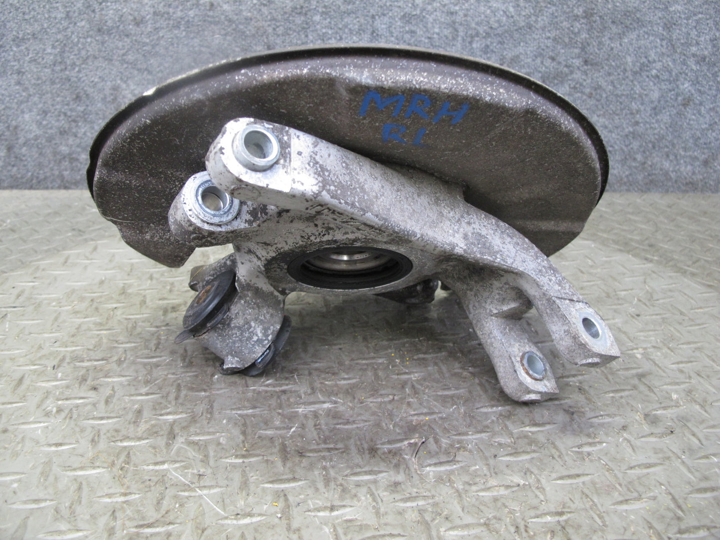 86-91 Mazda RX7 FC3S 5LUG Rear Left Spindle Knuckle Wheel Hub Bearing OEM