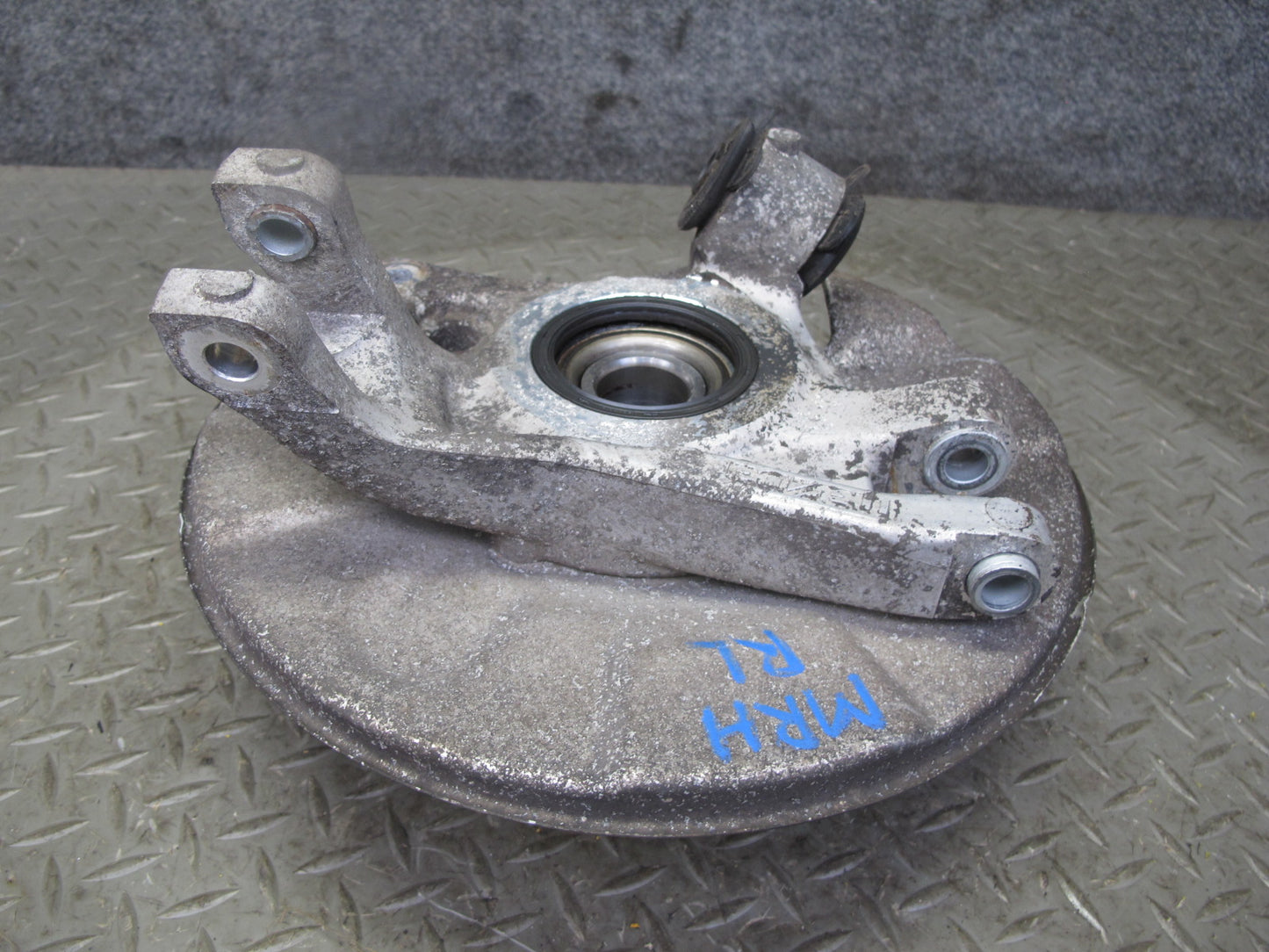 86-91 Mazda RX7 FC3S 5LUG Rear Left Spindle Knuckle Wheel Hub Bearing OEM