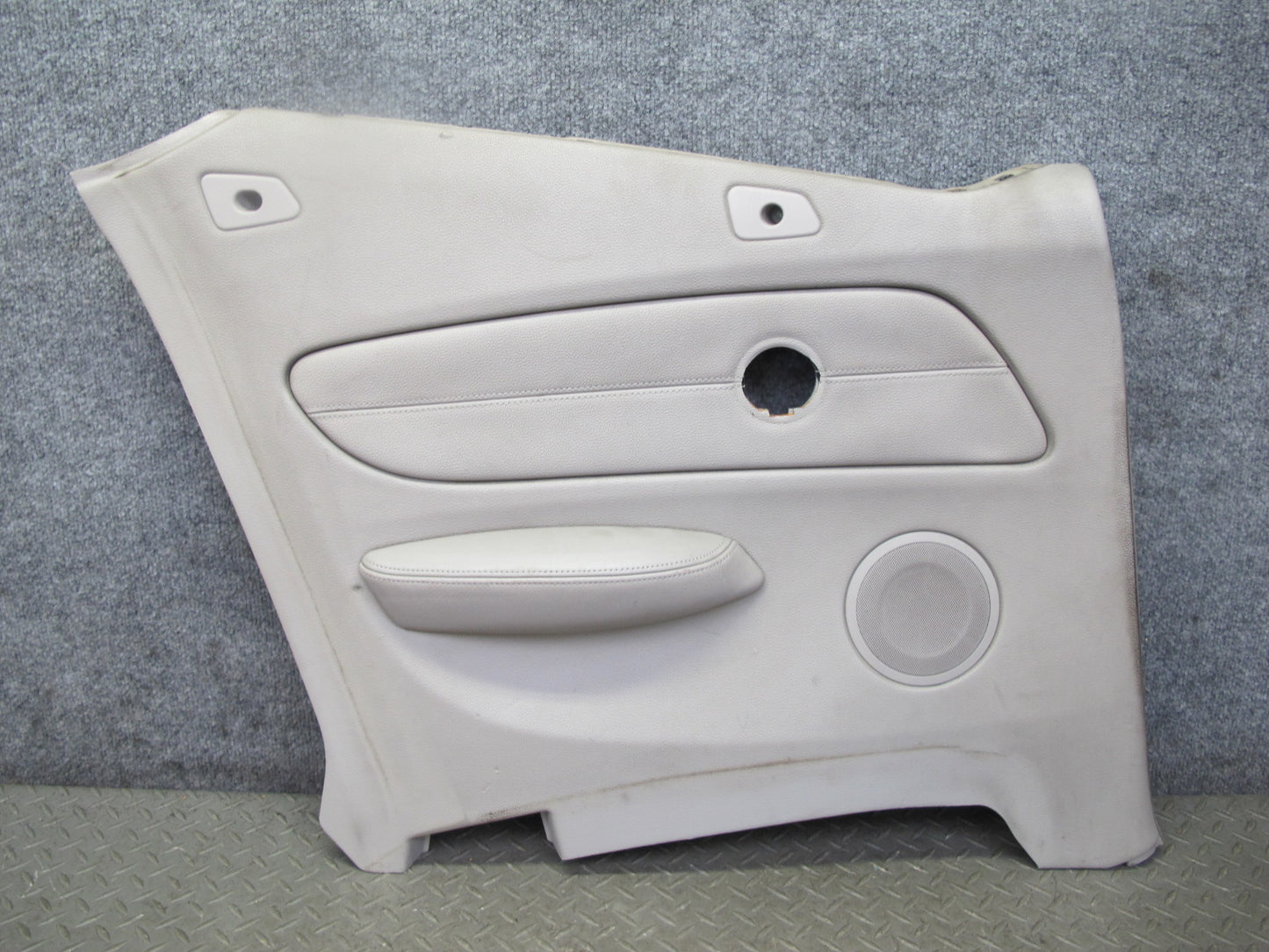 08-09 BMW E88 135i Convertible Set of 2 Rear Left & Right Quarter Trim Panel OEM