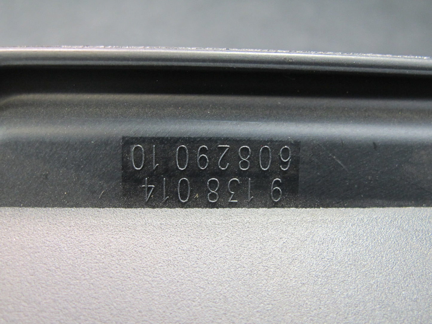 08-13 BMW E88 135I Convert Rear Trunk Lid SKI BAG Housing Storage Assembly OEM