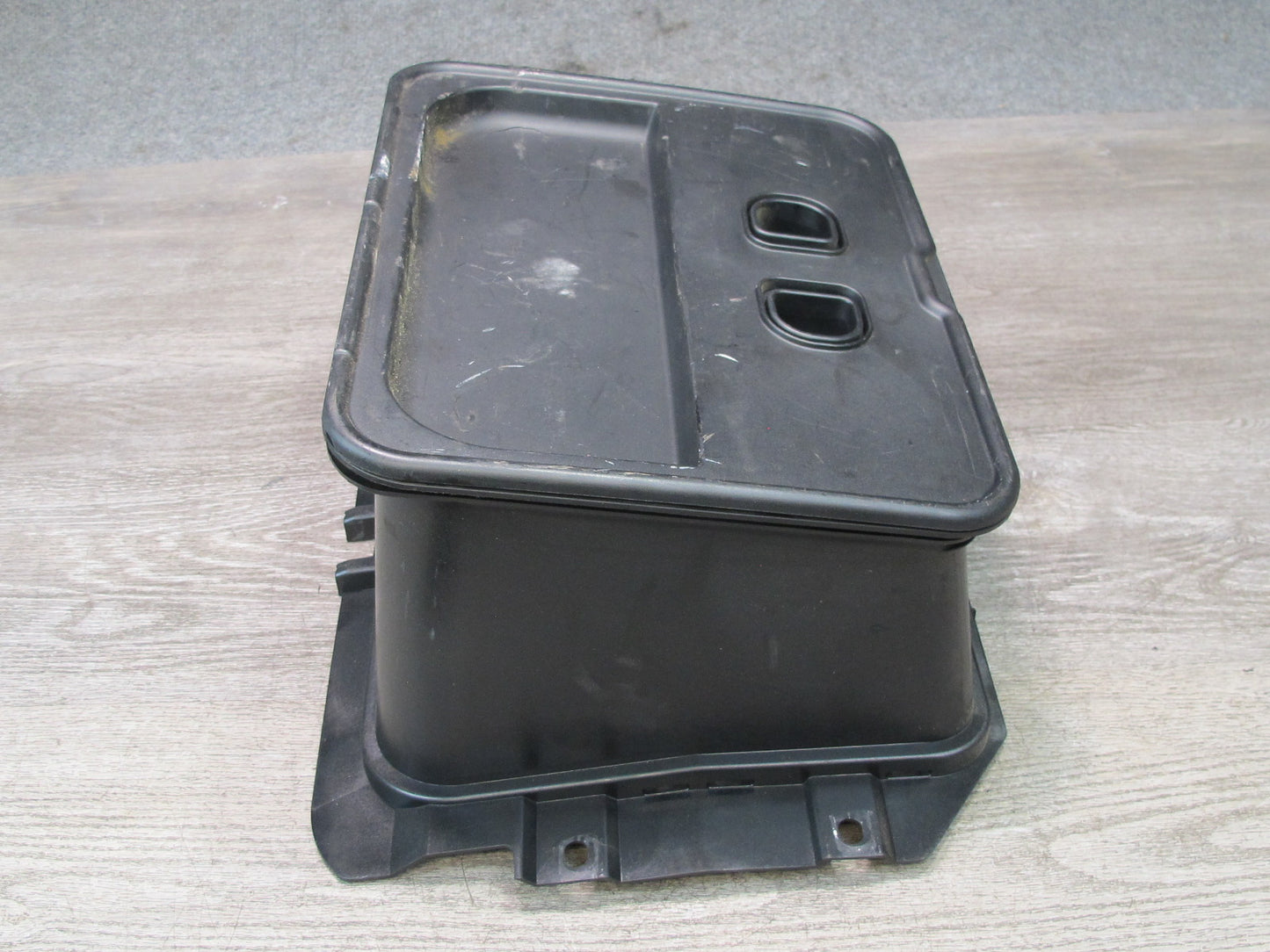 08-13 BMW E88 135I Convert Rear Trunk Lid SKI BAG Housing Storage Assembly OEM