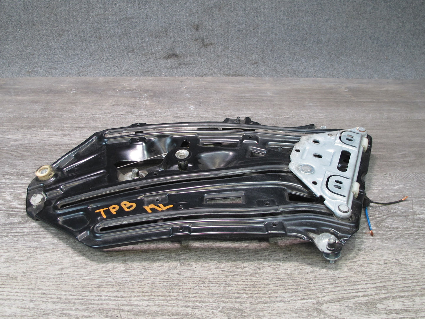 01-06 BMW E46 330ci Convertible Rear Left Quarter Window Regulator w Motor OEM