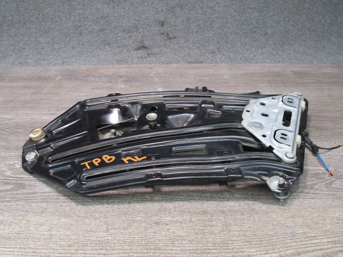 01-06 BMW E46 330ci Convertible Rear Left Quarter Window Regulator w Motor OEM