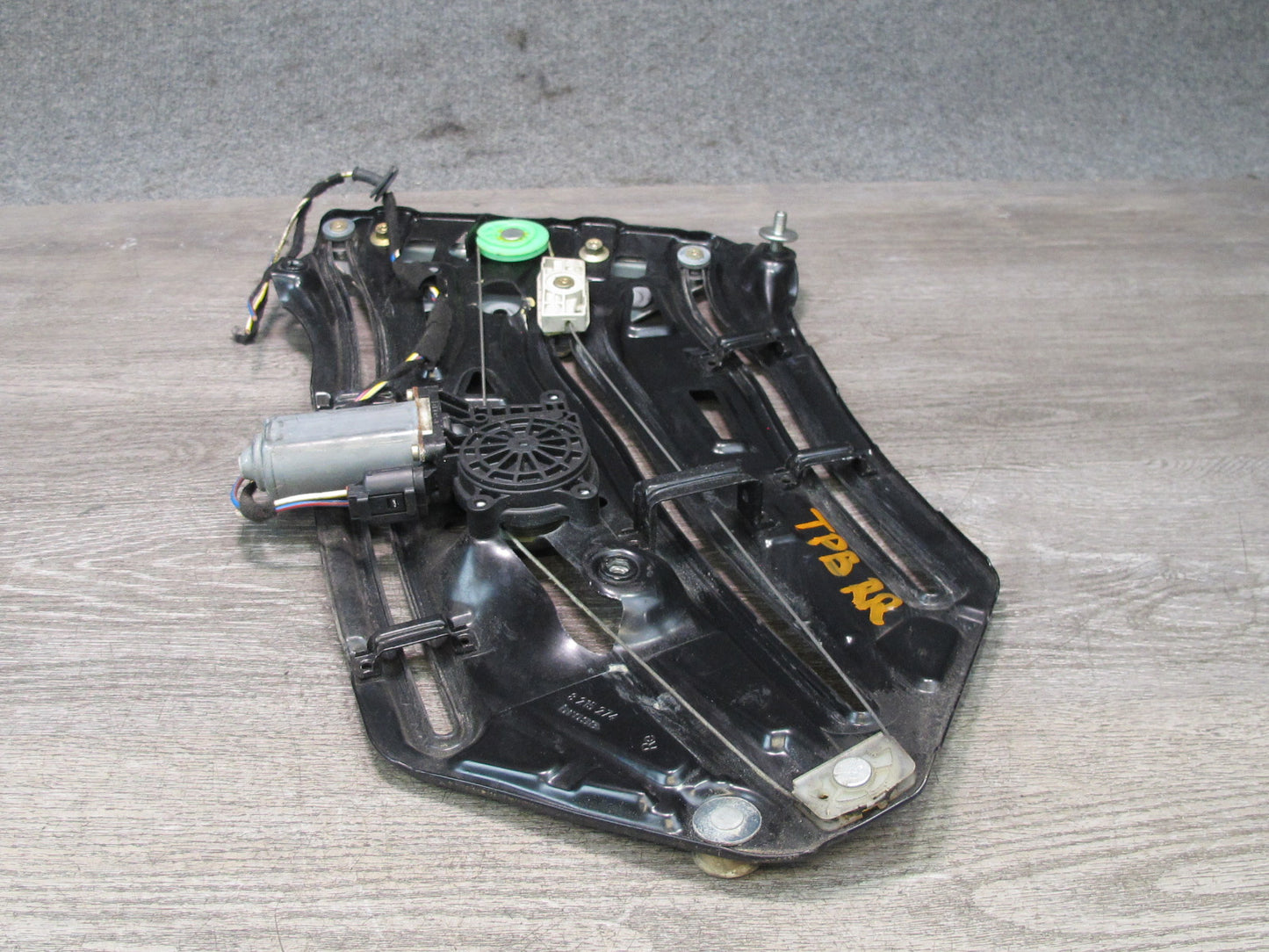 01-06 BMW E46 330ci Convertible Rear Right Quarter Window Regulator w Motor OEM