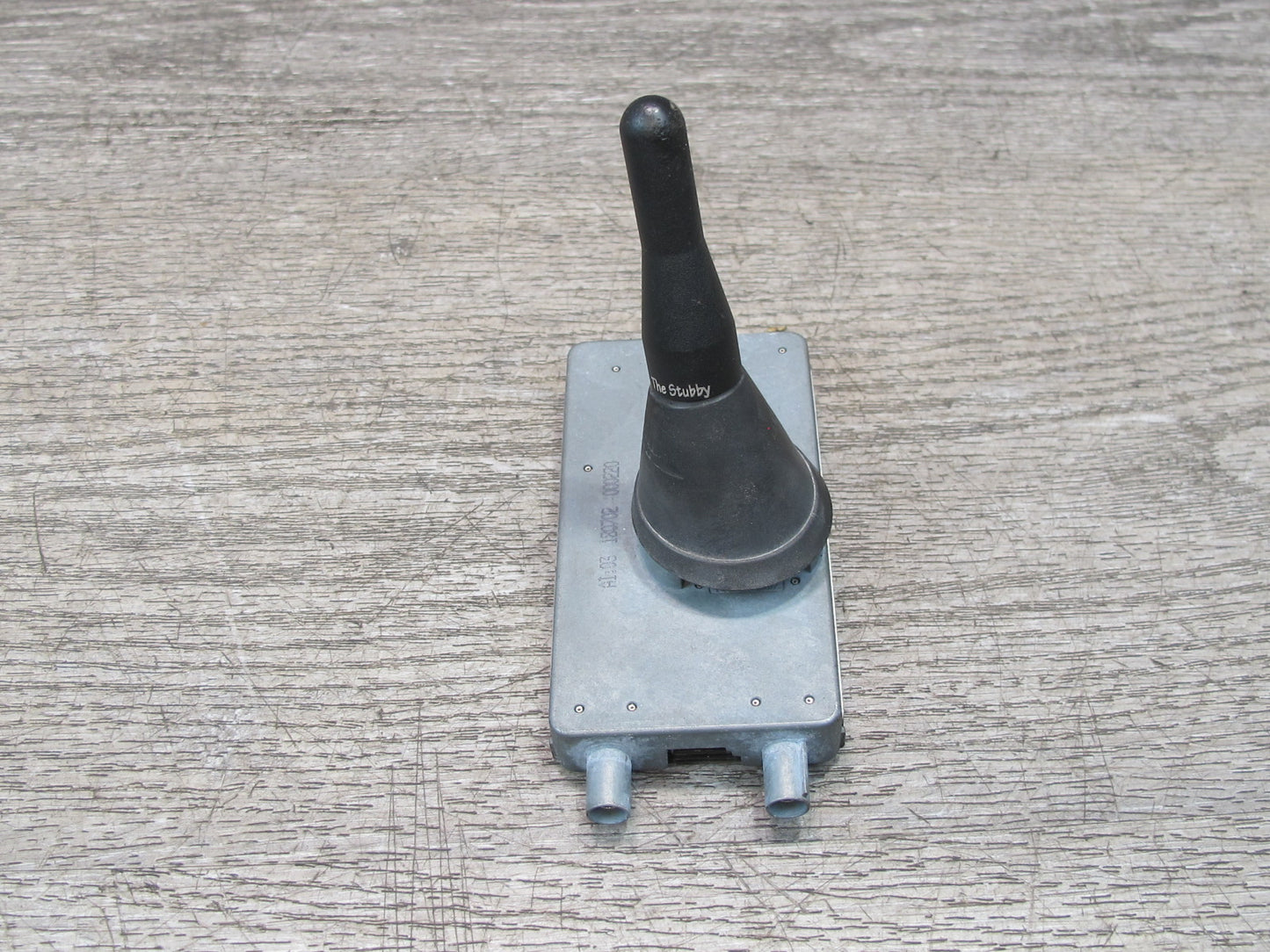 01-06 BMW E46 330ci Convertible Rear Exterior Radio Antenna w Module 6909606 OEM