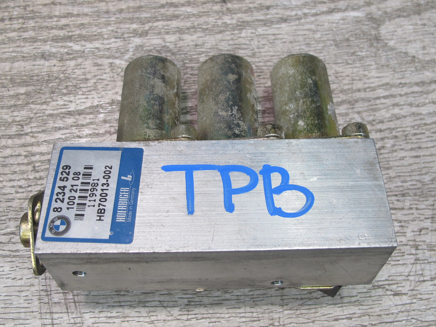 01-06 BMW E46 330ci Convertible TOP Roof Hydraulic Valve Control Block OEM