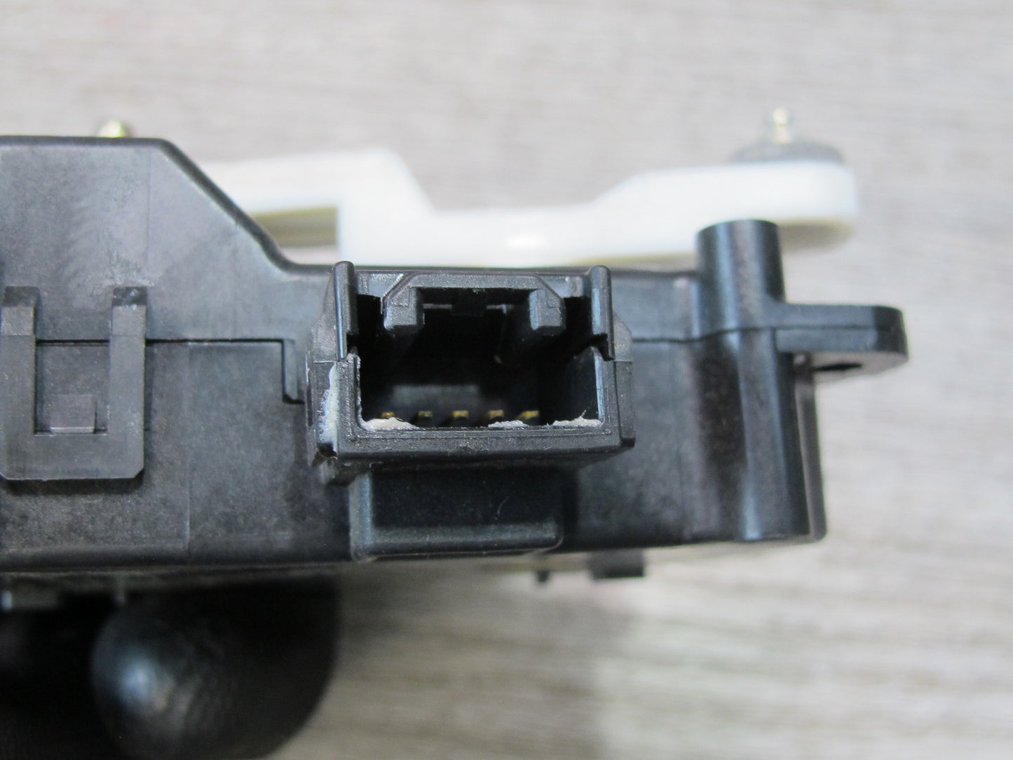 01-06 Lexus UCF30L LS430 Set of 8 A/C Heater Flap Door Actuator Motor OEM