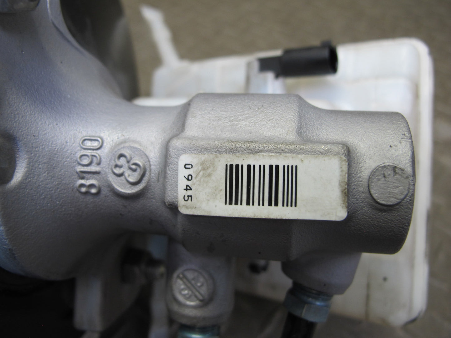 11-17 BMW F25 X3 Brake Master Cylinder Booster Fluid Reservoir Tank OEM
