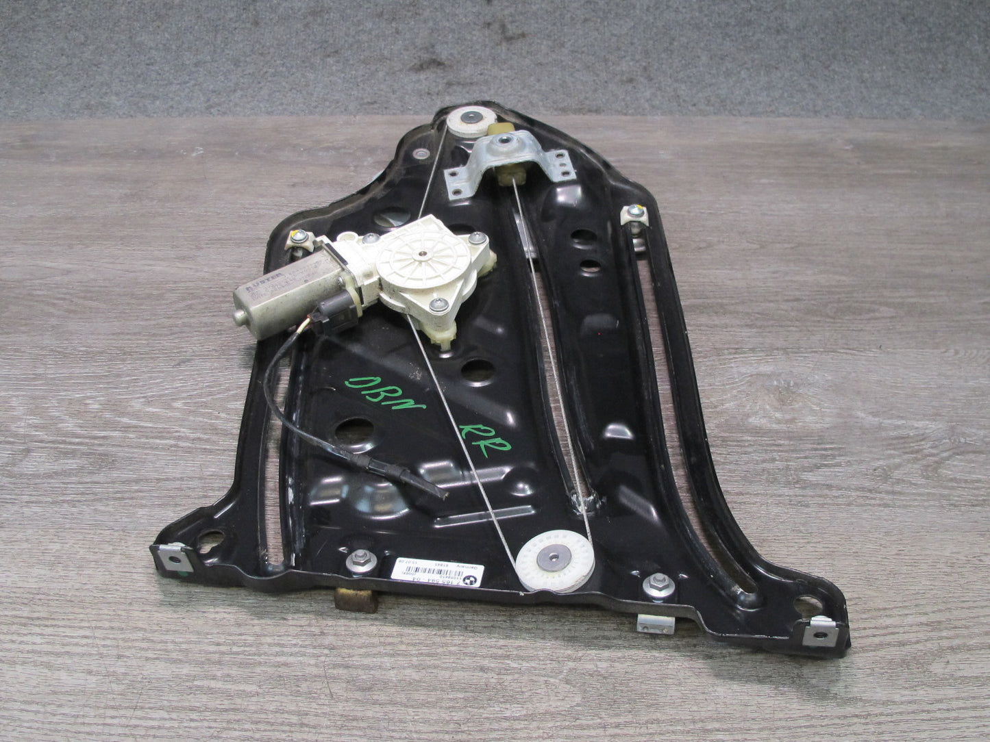 08-13 BMW E88 135I Convertible Rear Right Quarter Window Regulator w Motor OEM