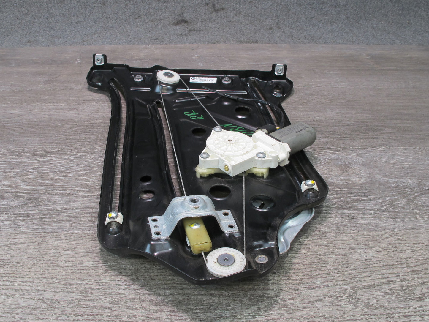 08-13 BMW E88 135I Convertible Rear Right Quarter Window Regulator w Motor OEM