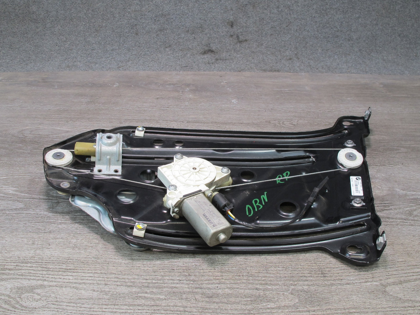 08-13 BMW E88 135I Convertible Rear Right Quarter Window Regulator w Motor OEM