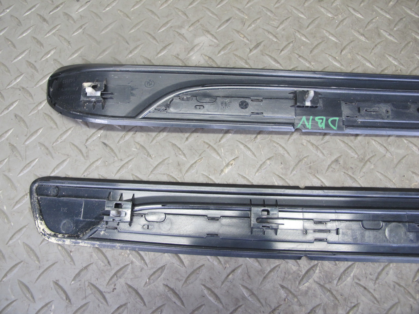 08-13 BMW E82 E88 135I Set of 2 Left & Right Door Sill Scuff Plate Trim OEM