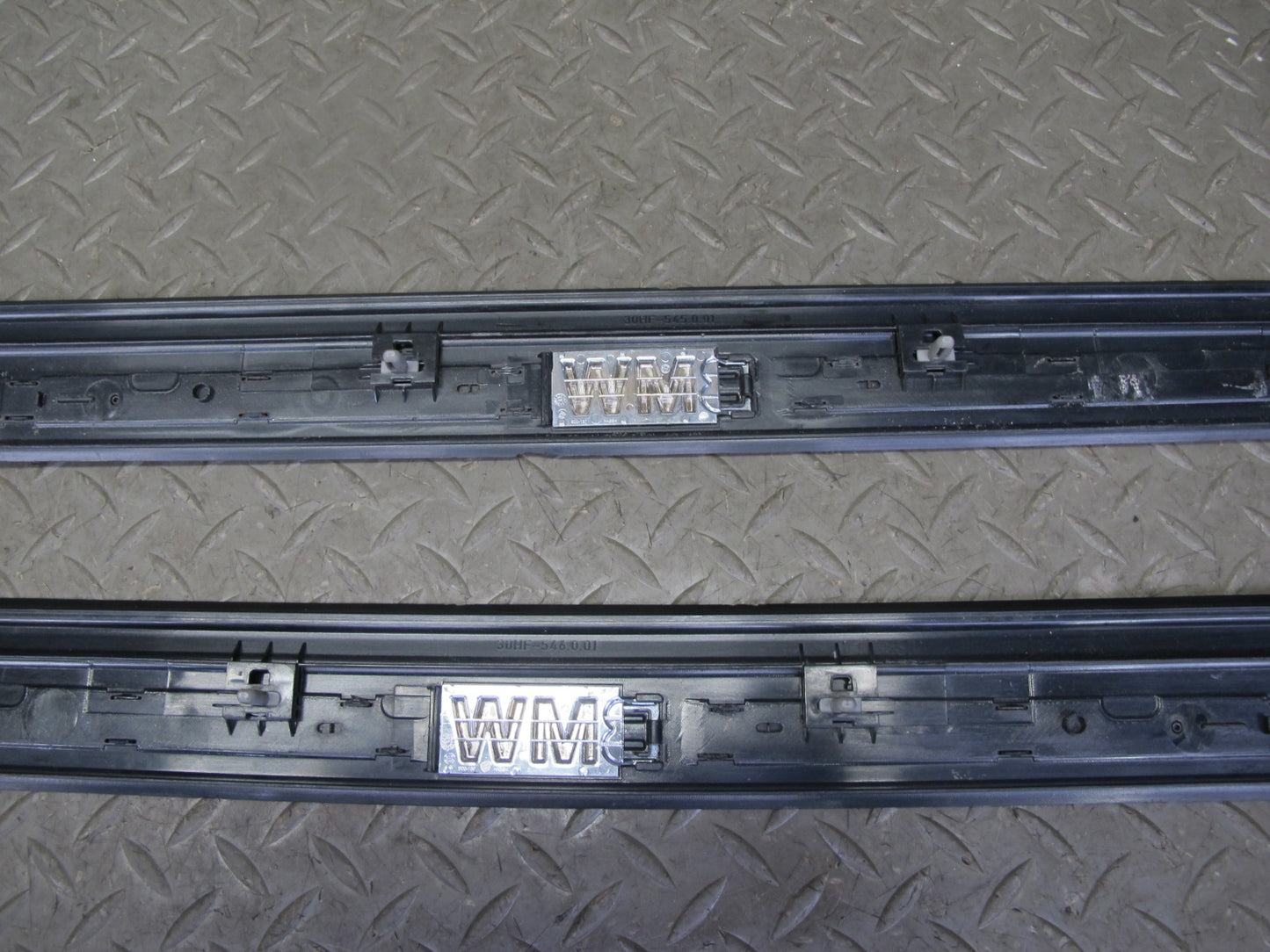 08-13 BMW E82 E88 135I Set of 2 Left & Right Door Sill Scuff Plate Trim OEM