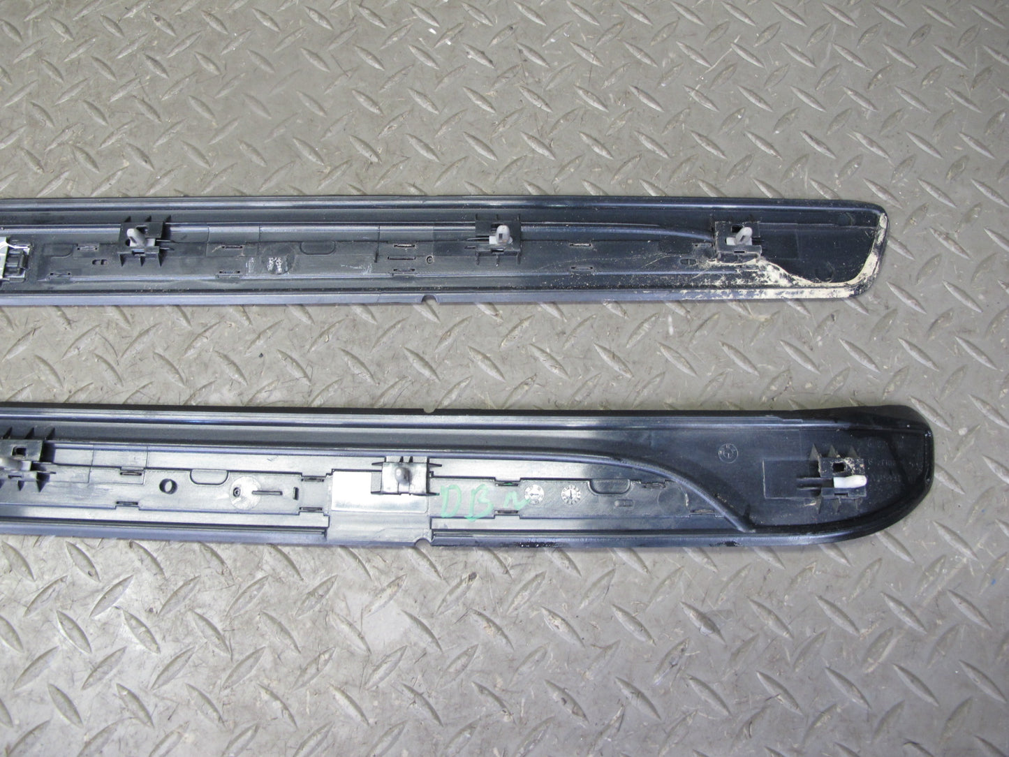 08-13 BMW E82 E88 135I Set of 2 Left & Right Door Sill Scuff Plate Trim OEM