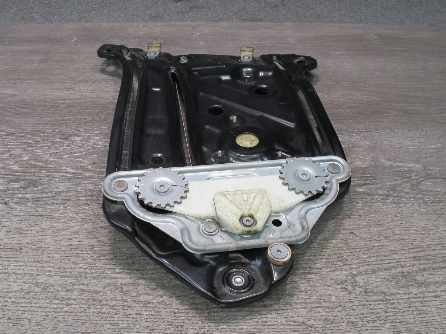 08-13 BMW E88 135I Convertible Rear Left Quarter Window Regulator w Motor OEM