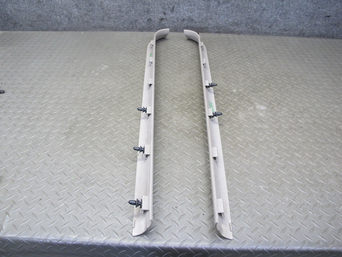 08-13 BMW E82 E88 135I Set of 2 Left Right Door Inner Scuff Sill Plate Trim OEM