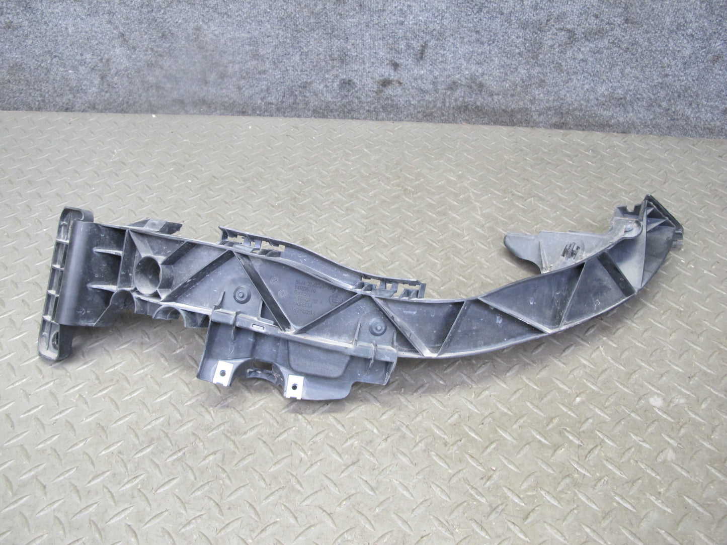 08-13 BMW E82 E88 135i Set of 2 Front Right & Left Headlight Mount Bracket OEM