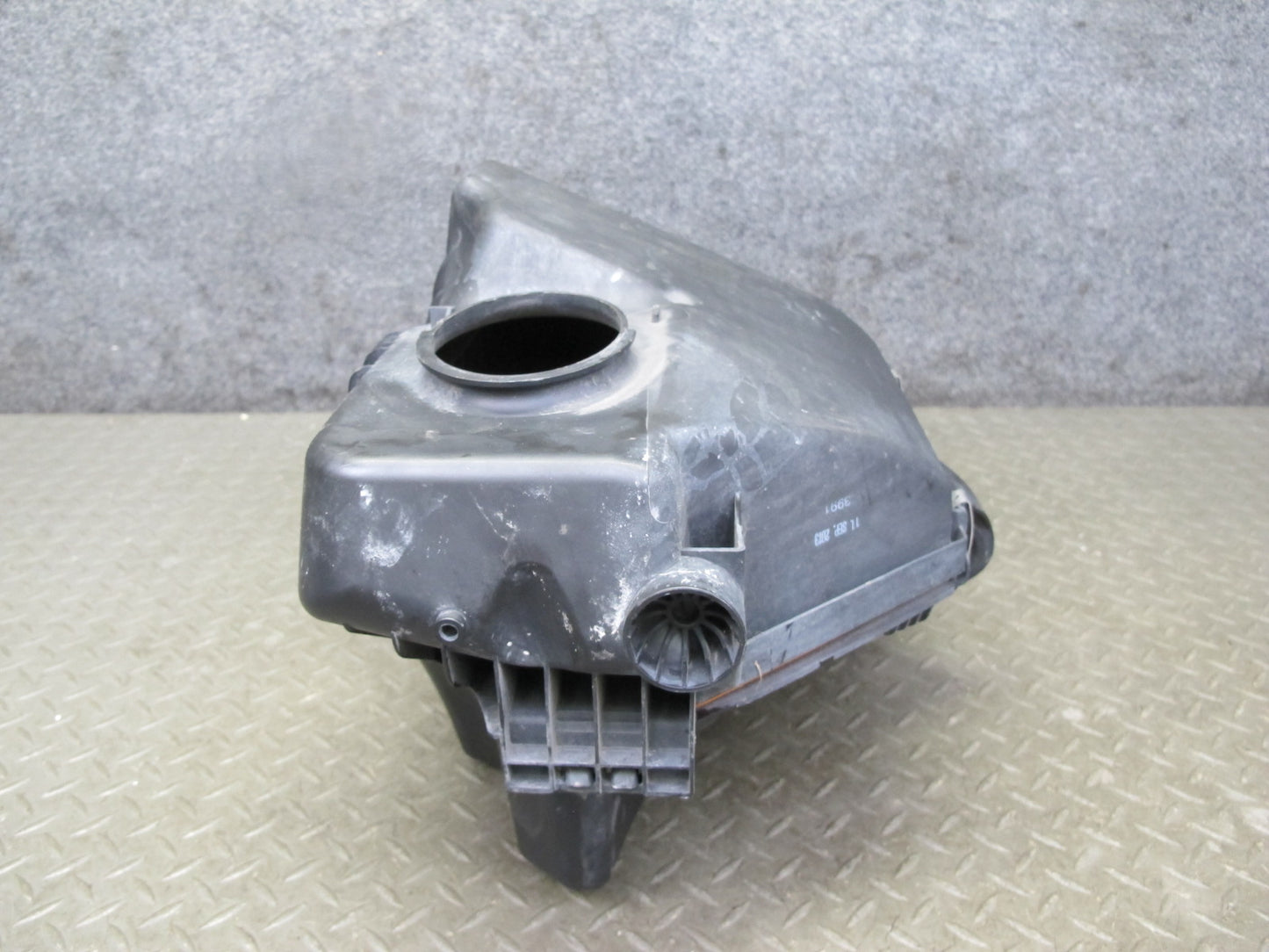 13-17 BMW F25 X3 N20 Air Intake Cleaner Filter Box w MAF Sensor OEM