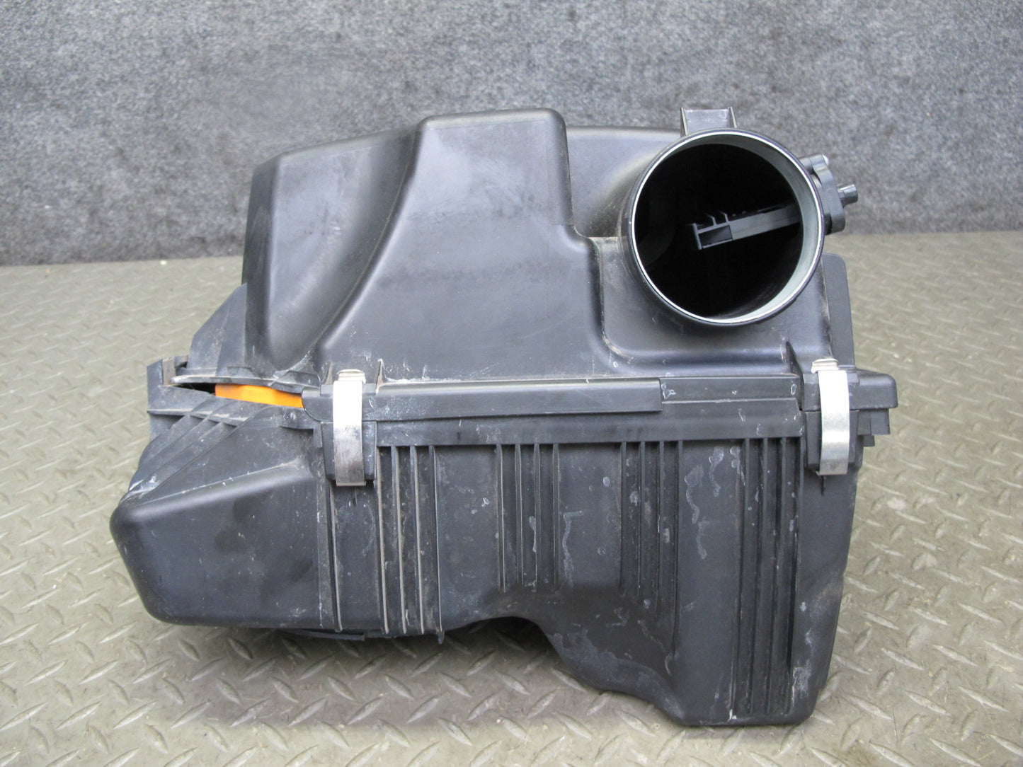 13-17 BMW F25 X3 N20 Air Intake Cleaner Filter Box w MAF Sensor OEM