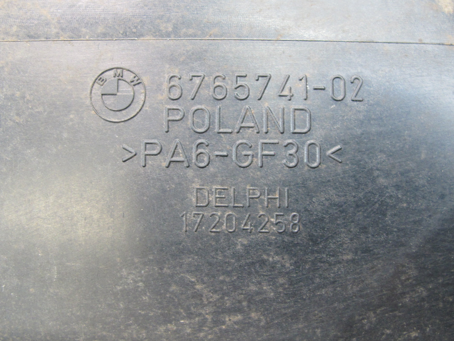 08-13 BMW E82 E88 135i Fuel Evap Vapor Charcoal Canister 6765741 OEM