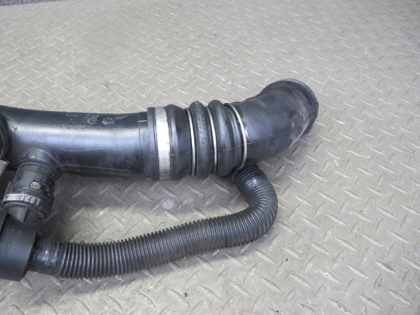 08-10 BMW E82 E88 135i N54 Charge Air Induction Tract Pipe w Hoses 7570069 OEM