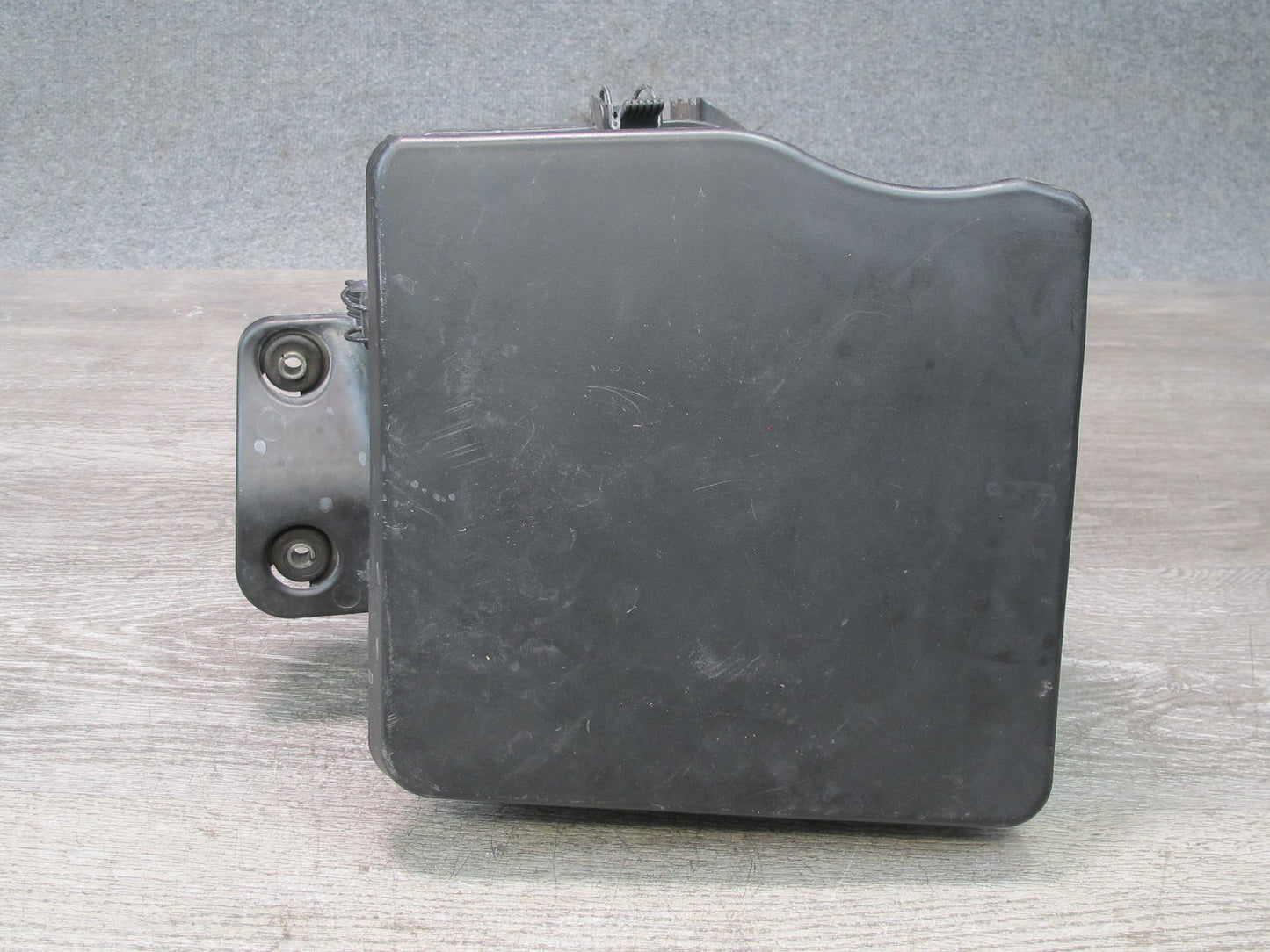 01-06 BMW E46 330ci M54 Air Intake Cleaner Filter Box 7501972 OEM