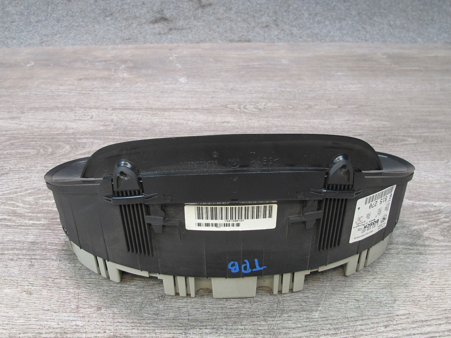 01-06 BMW E46 330ci Convertible A/T Speedometer Instrument Cluster 6915270 OEM