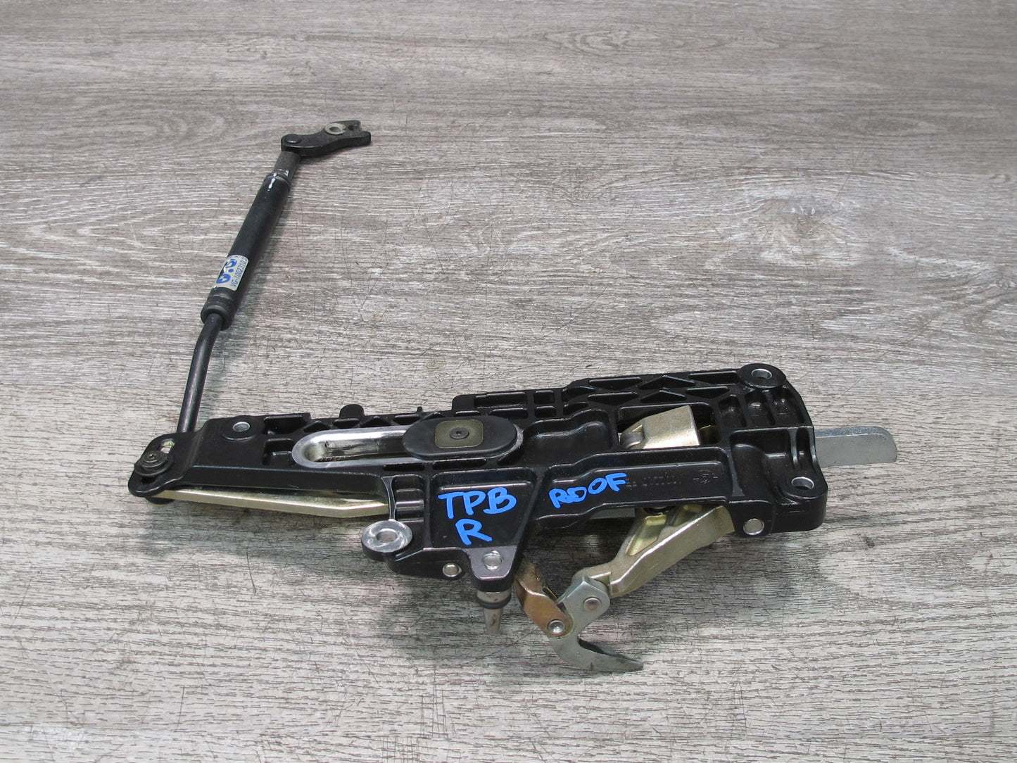 01-06 BMW E46 330ci Convertible Left & Right Soft TOP Roof Lock Latch Set OEM