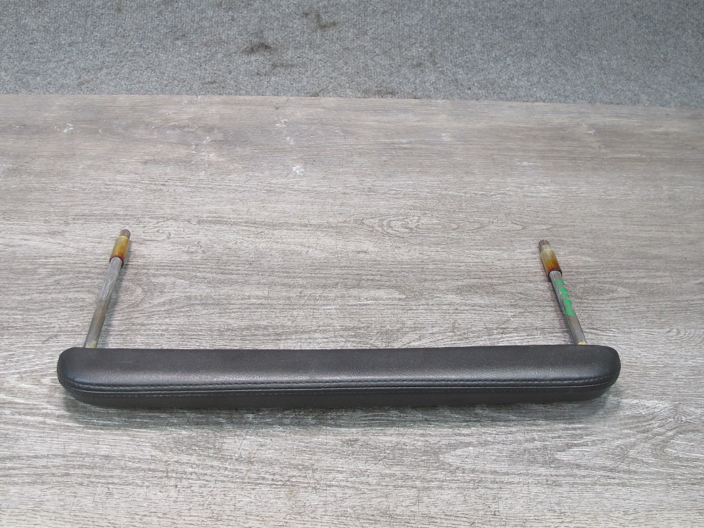 2003-2007 Hummer H2 Dash Front Right Grip Grab Handle Bar