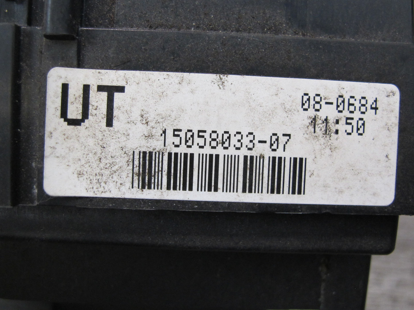 2003-2007 Hummer H2 Under Dash Interior Fuse Relay Box 15058033