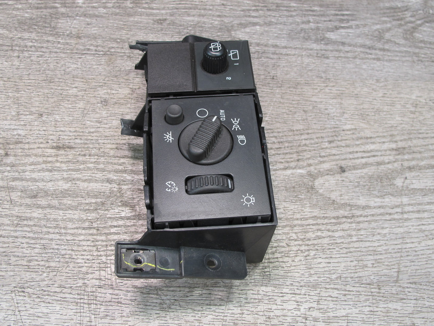 2003-2007 Hummer H2 Headlight Fog Light Lamp Dimmer Control Switch