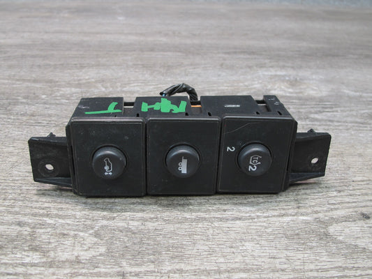 2003-2007 Hummer H2 Dash Center Traction Control Height TOW Haul Switch