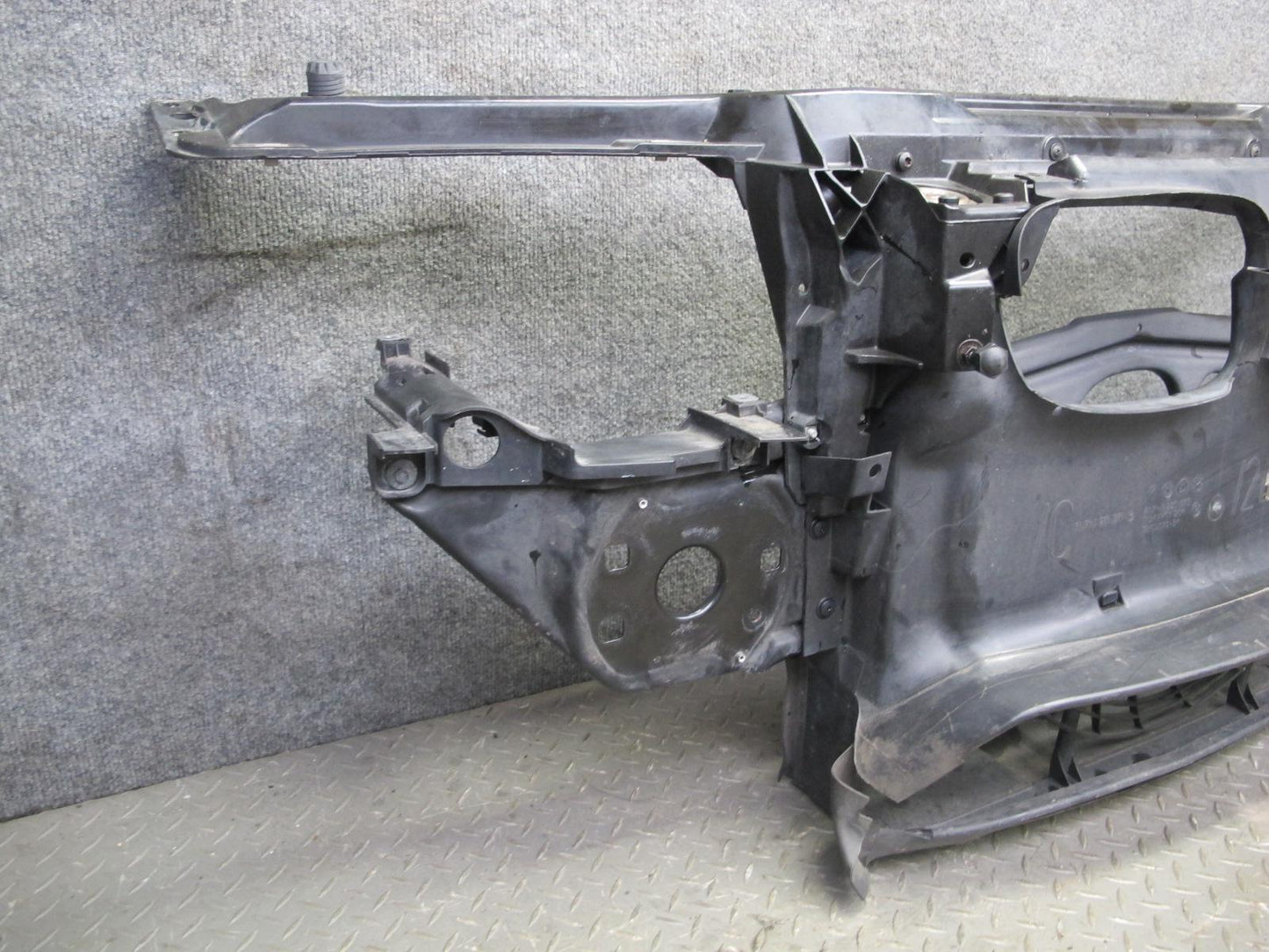 01-06 BMW E46 325ci 330ci M54 Convertible Radiator Core Frame Support OEM