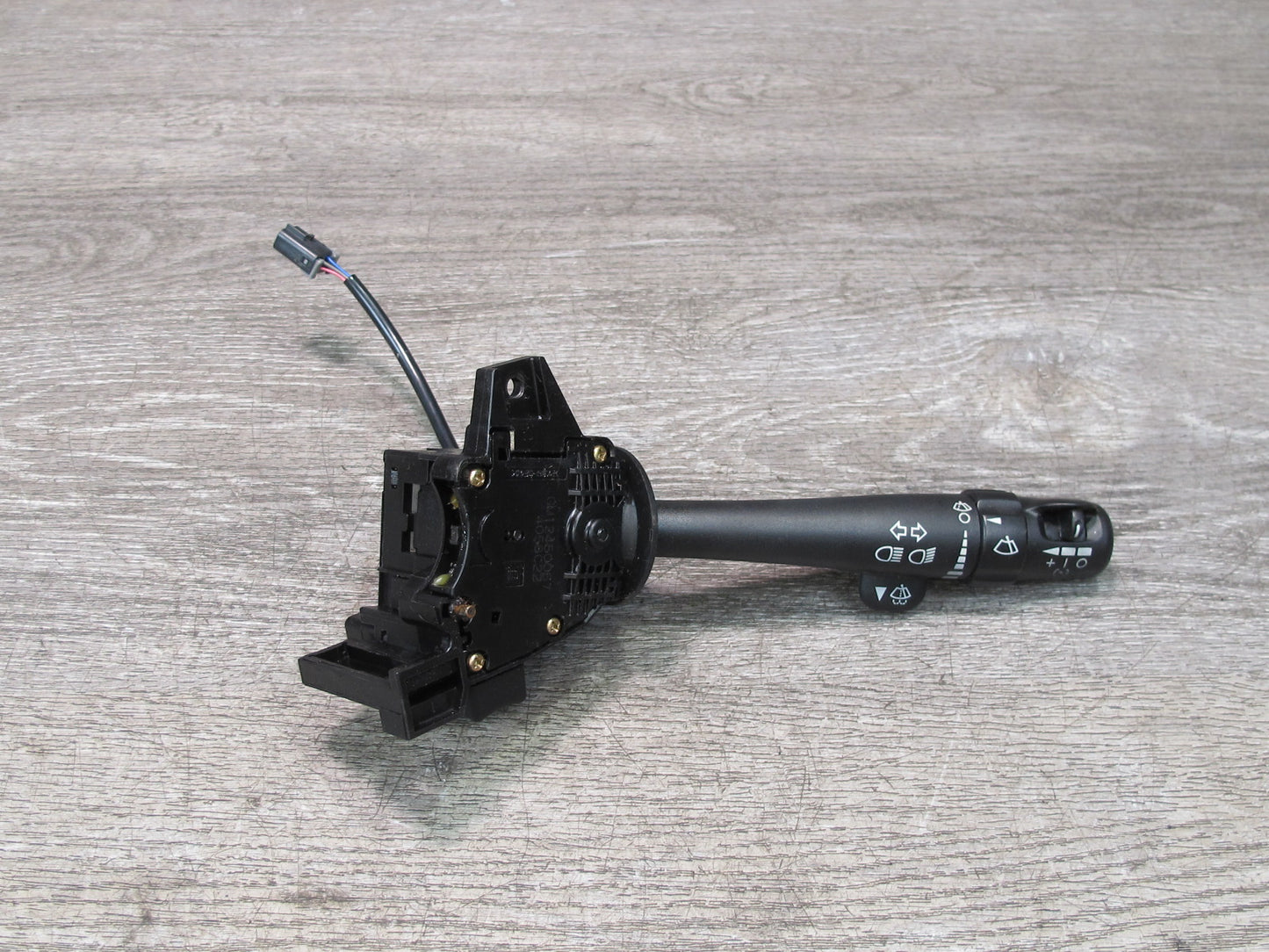 2003-2007 Hummer H2 Steering Column Turn Signal Cruise Control Wiper Switch