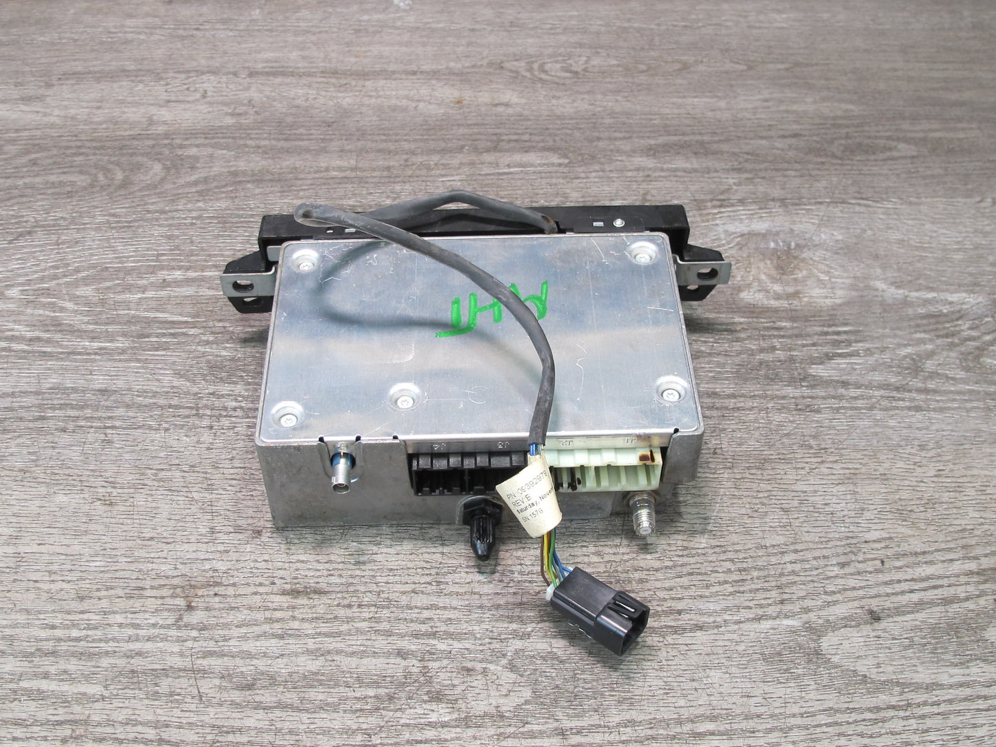 2003-2007 Hummer H2 Front Dashboard Onstar Communication Control Module 15101492