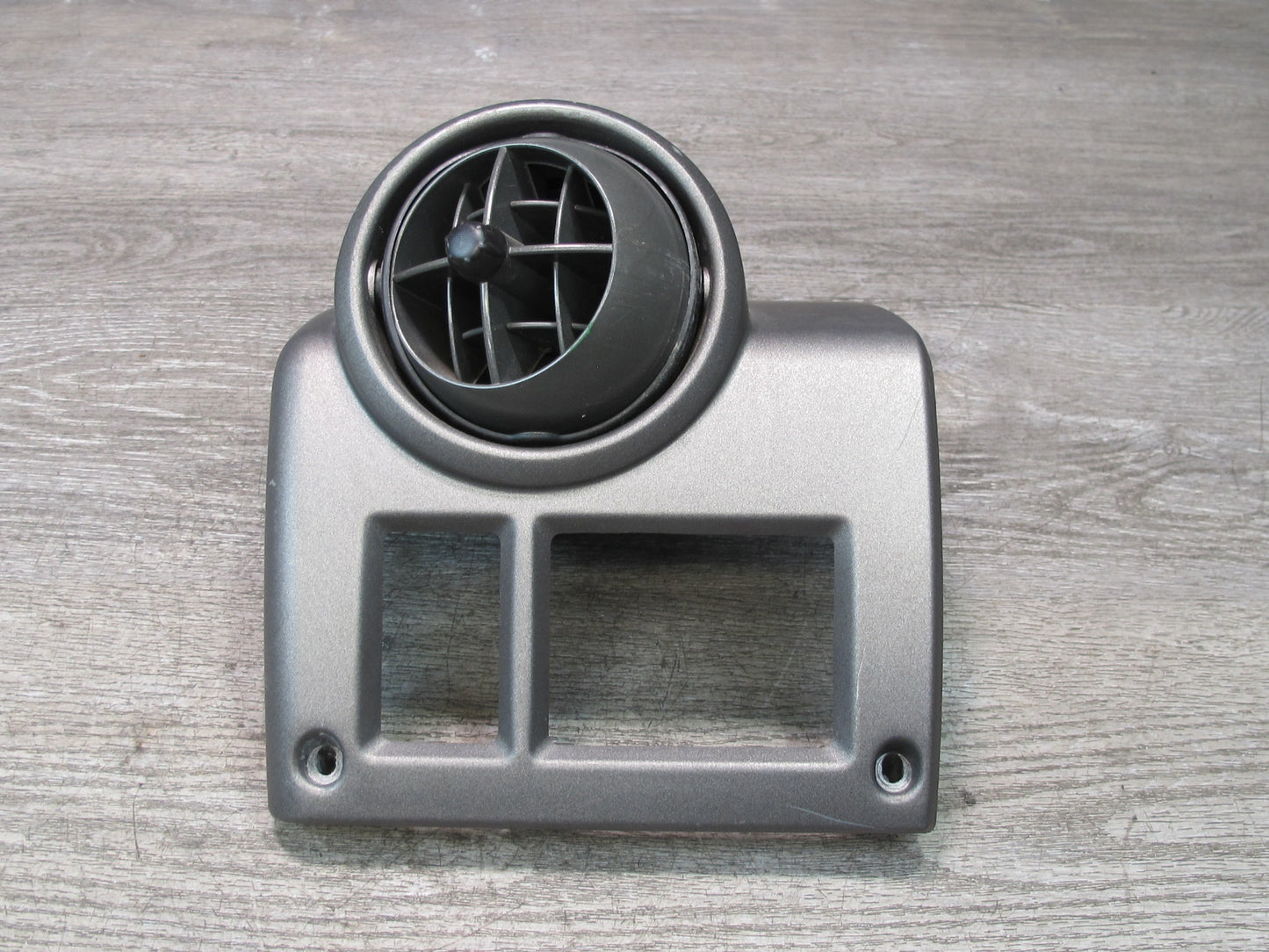 2003-2004 Hummer H2 Front Left Side Dash Panel Hvac A/C Air Vent W/ Bezel Trim