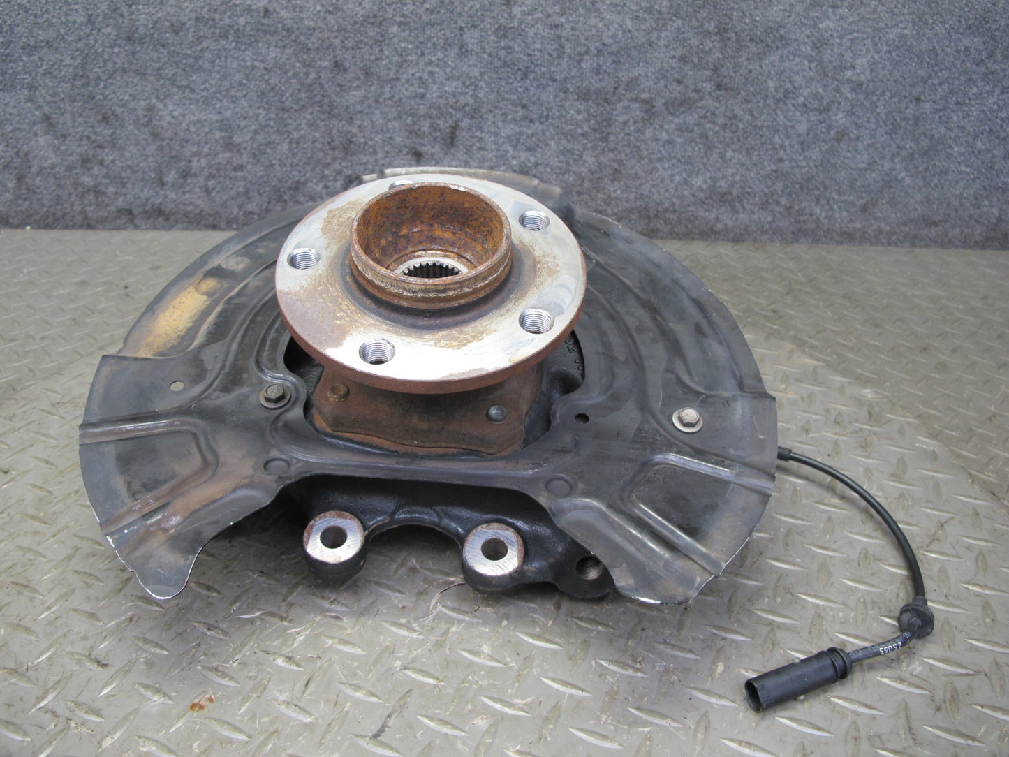 11-17 BMW F25 X3 AWD Rear Right Spindle Knuckle Wheel Hub Bearing OEM