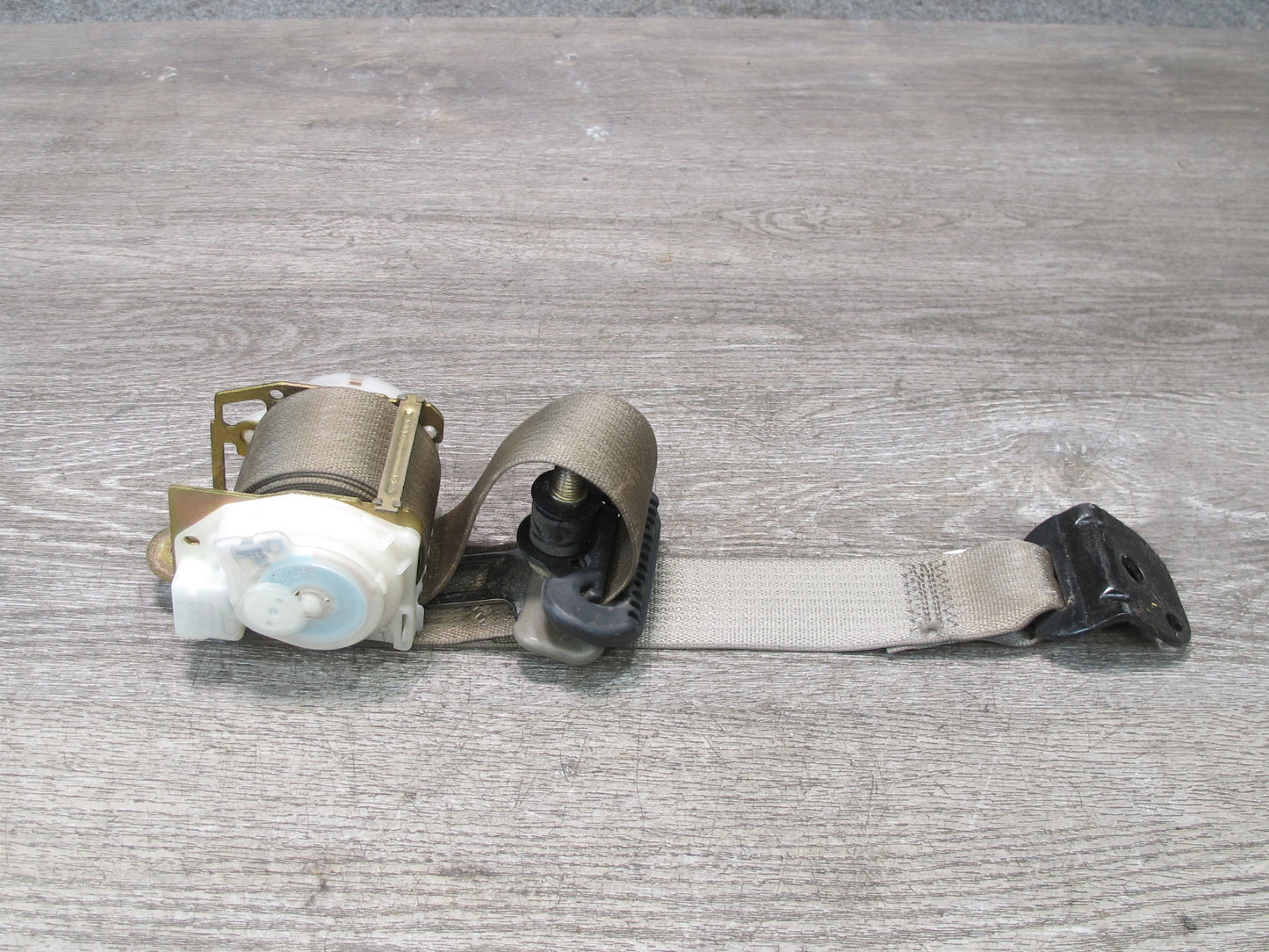03-07 HUMMER H2 REAR RIGHT & LEFT SIDE SEATBELT RETRACTOR SET OEM