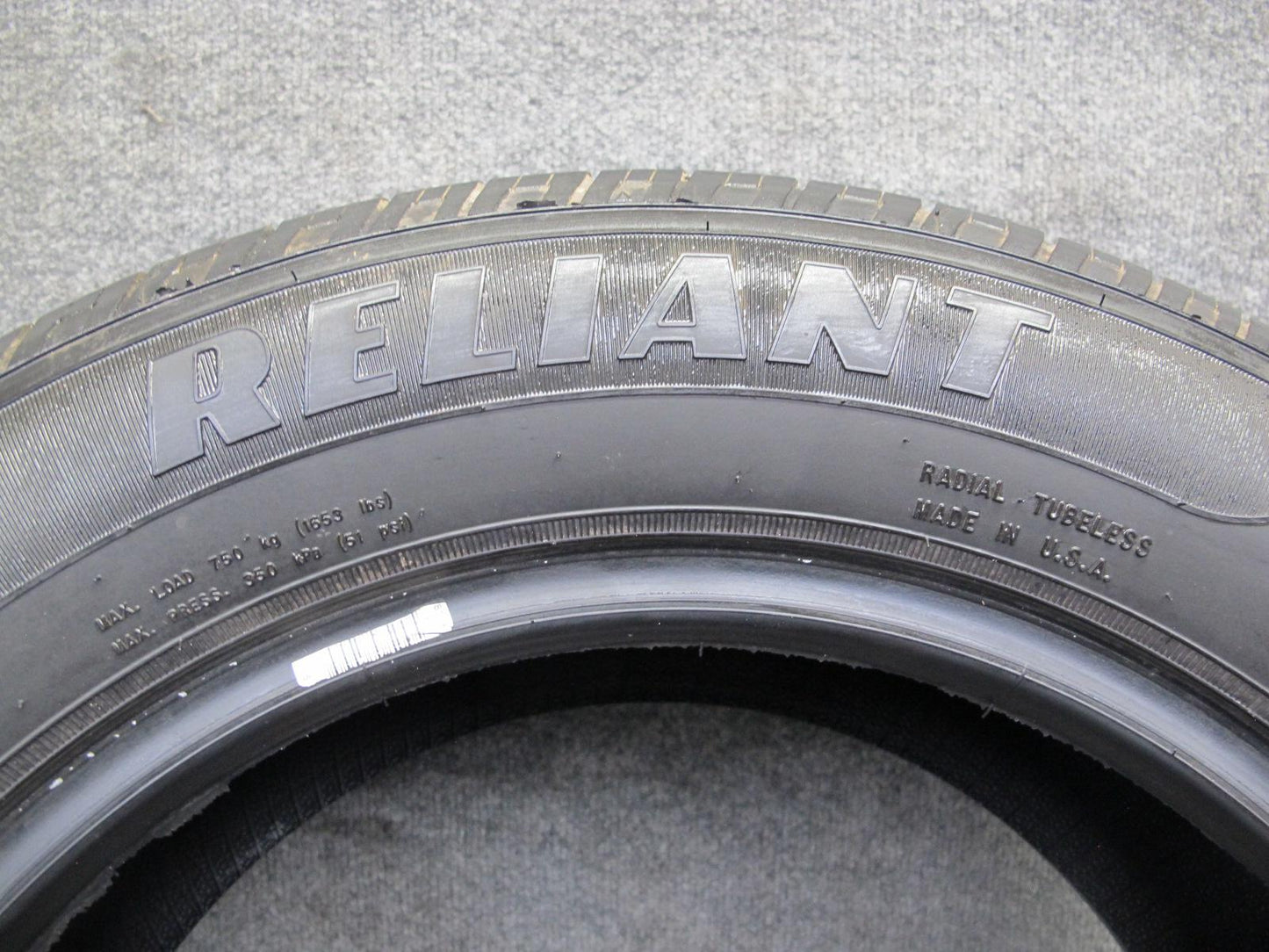 Goodyear Reliant ALL Season Tire 225/60 R16 98H 0623 9/32 Tread