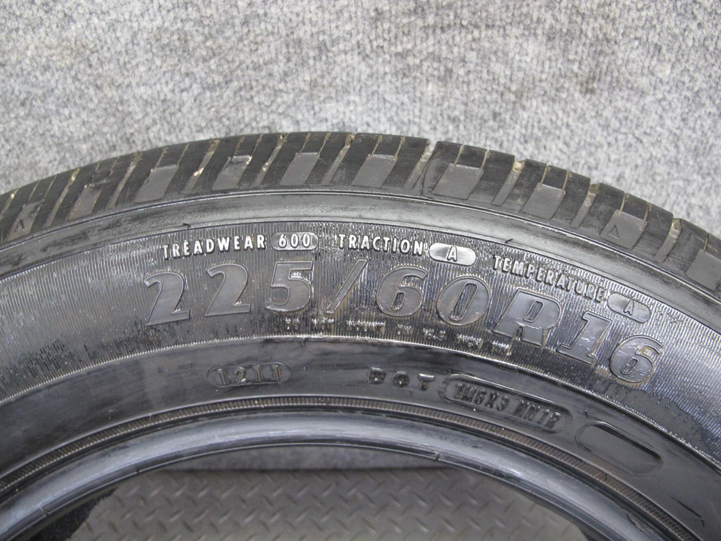 Goodyear Reliant ALL Season Tire 225/60 R16 98H 0623 9/32 Tread