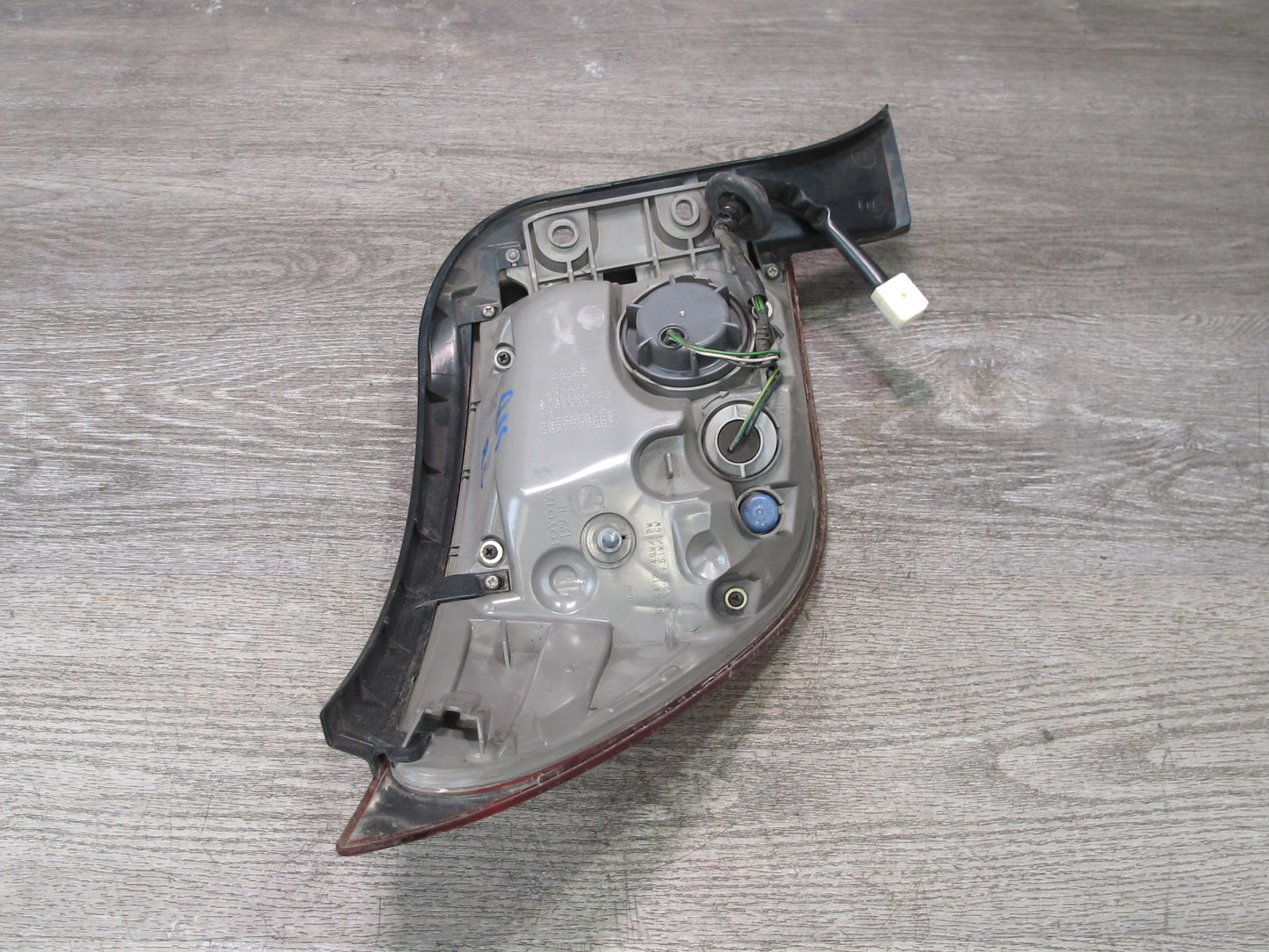 10-13 Lexus IS350 IS250 Convertible Rear Right Side Outer Tail Light Lamp OEM