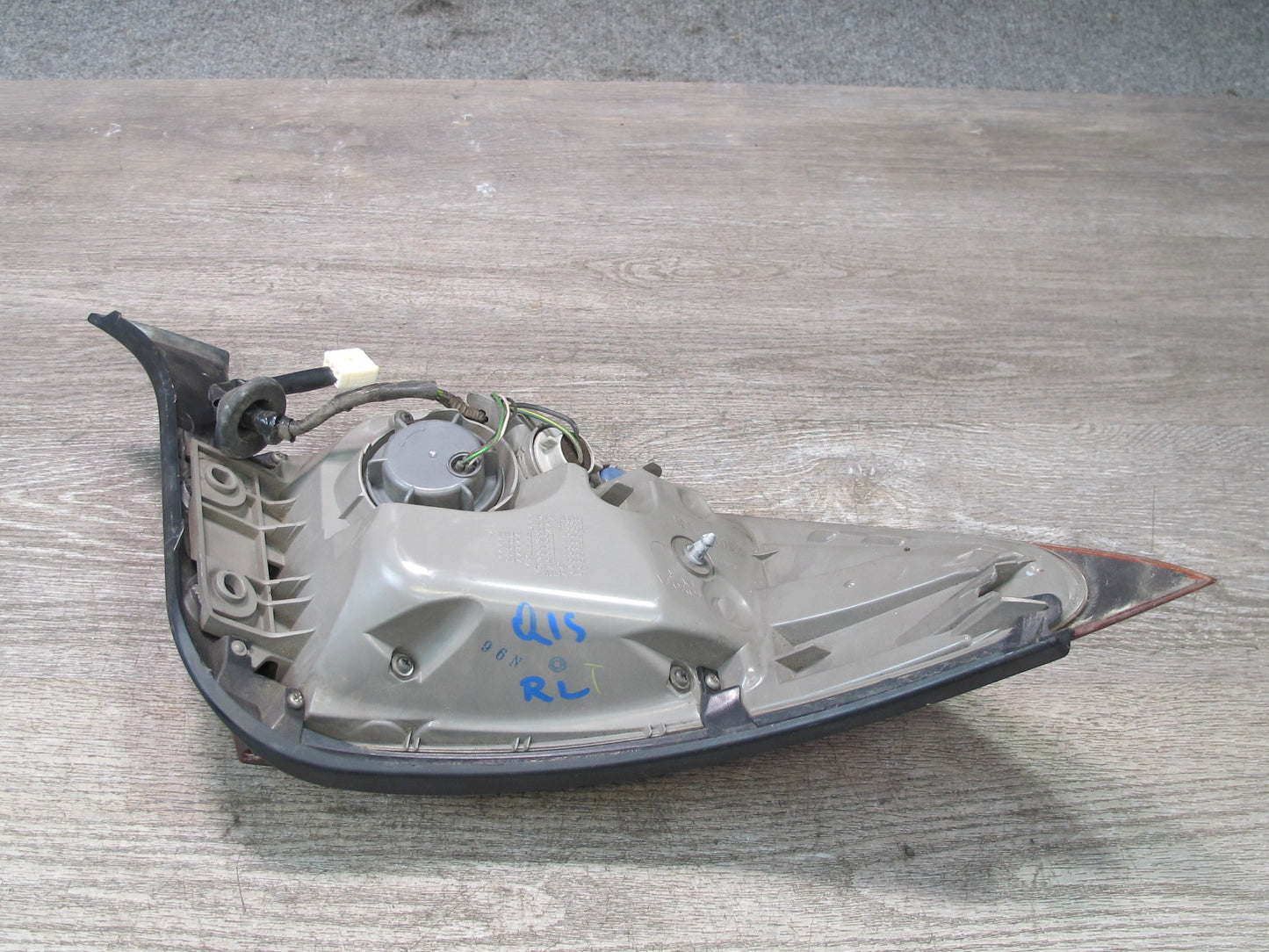 10-13 Lexus IS350 IS250 Convertible Rear Right Side Outer Tail Light Lamp OEM