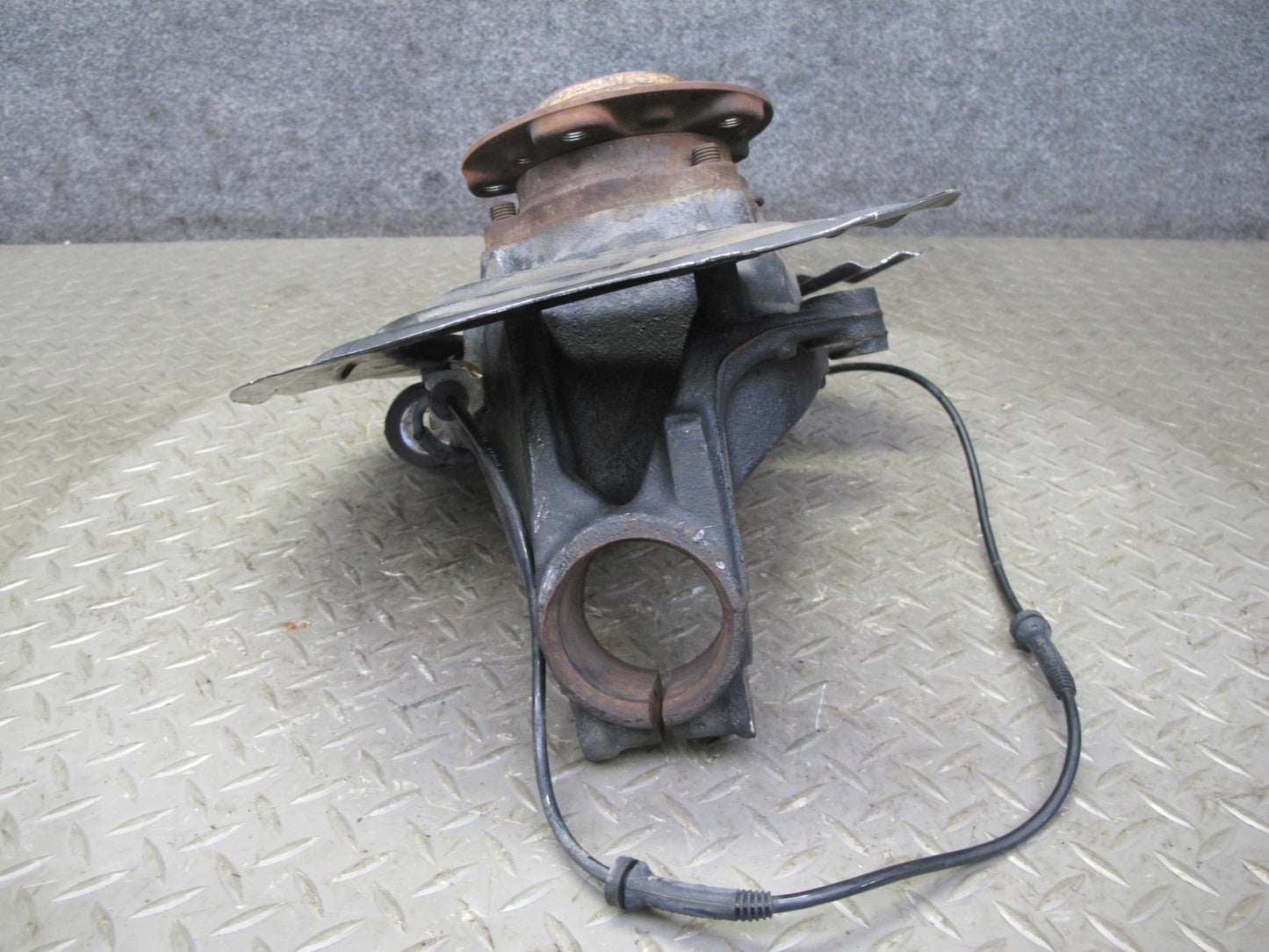 11-17 BMW F25 X3 AWD Front Right Spindle Knuckle Wheel Hub Bearing 6855954 OEM