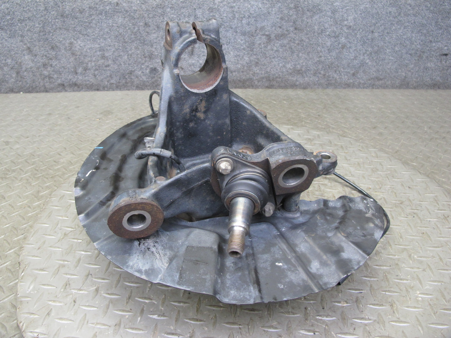 11-17 BMW F25 X3 AWD Front Right Spindle Knuckle Wheel Hub Bearing 6855954 OEM