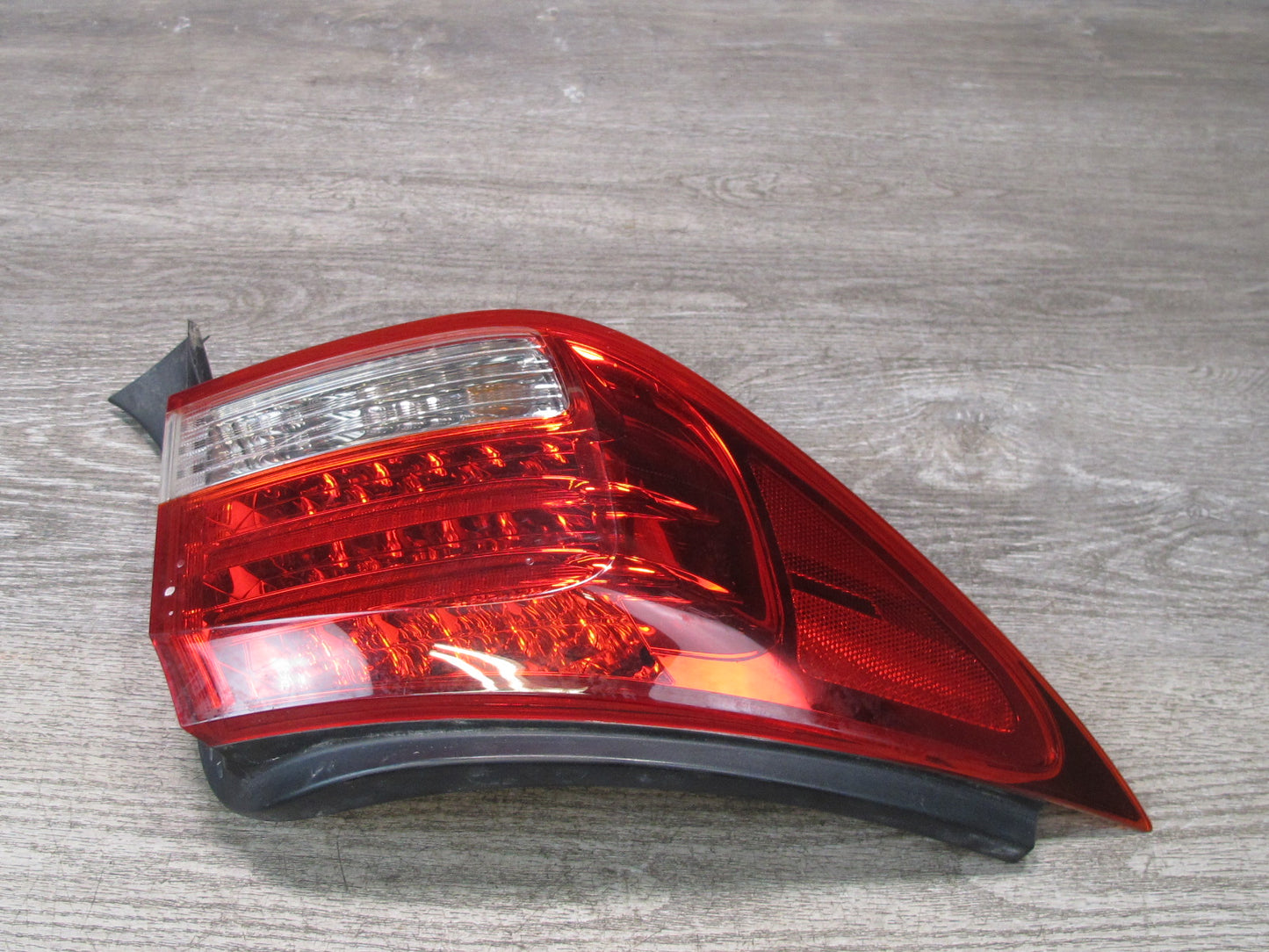 10-13 Lexus IS350 IS250 Convertible Rear Left Side Outer Tail Light Lamp OEM