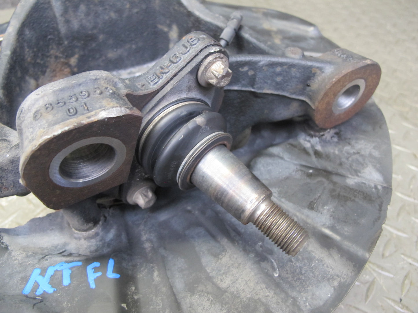 11-17 BMW F25 X3 AWD Front Left Spindle Knuckle Wheel Hub Bearing 6855953 OEM