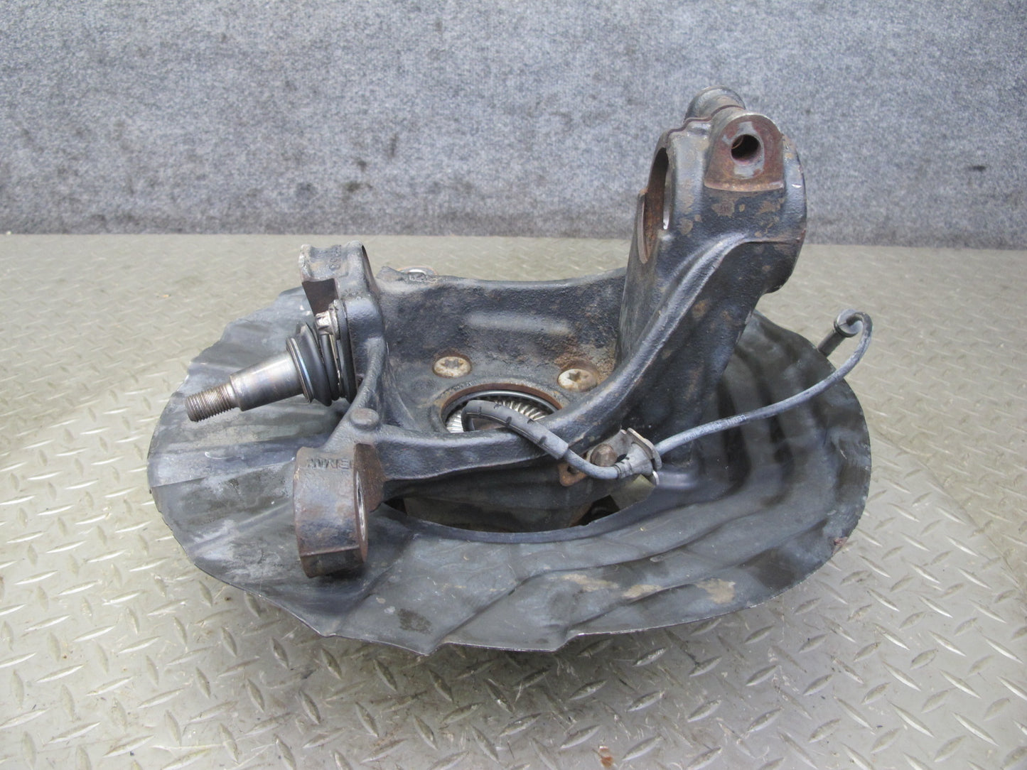 11-17 BMW F25 X3 AWD Front Left Spindle Knuckle Wheel Hub Bearing 6855953 OEM